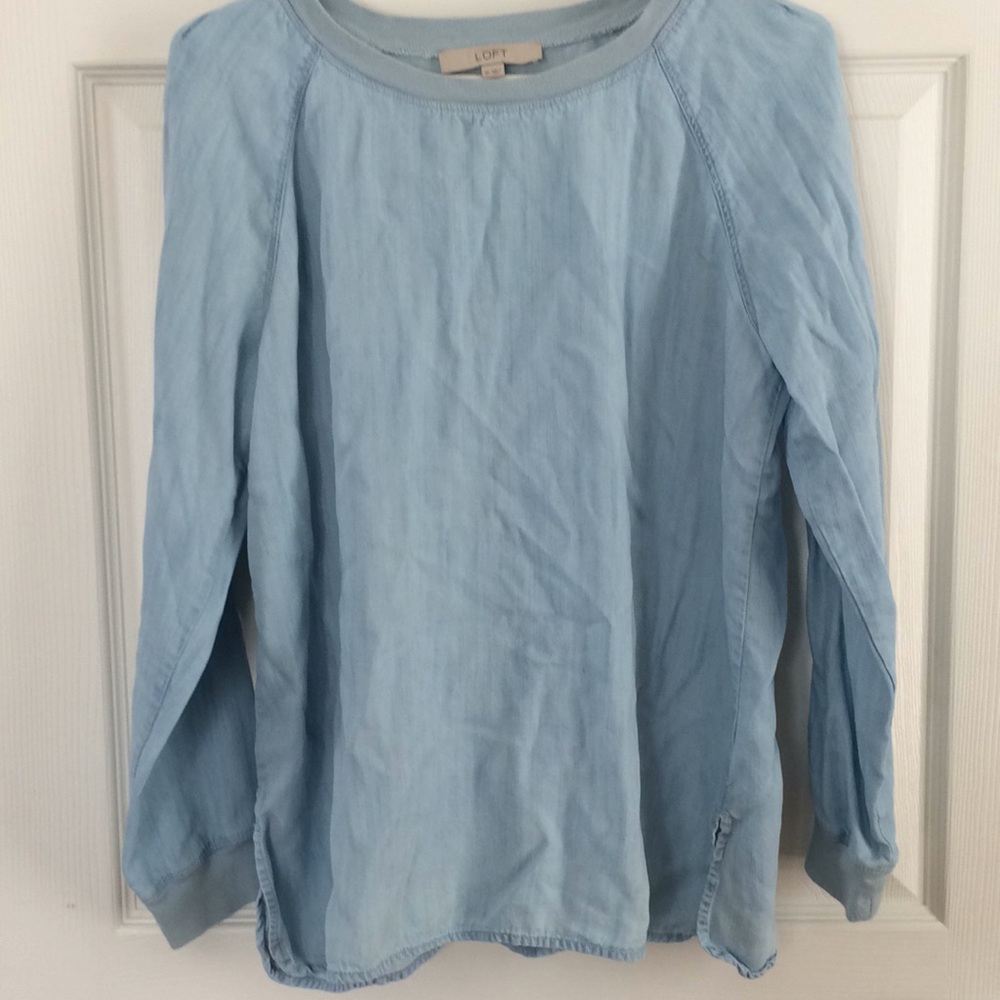 Light chambray long sleeve shirt